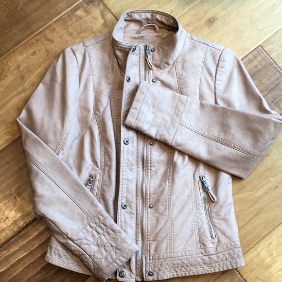 Jessica Simpson Faux Leather Jacket
Very Soft & Pretty in a Sandy Pink. - Picture 14 of 16